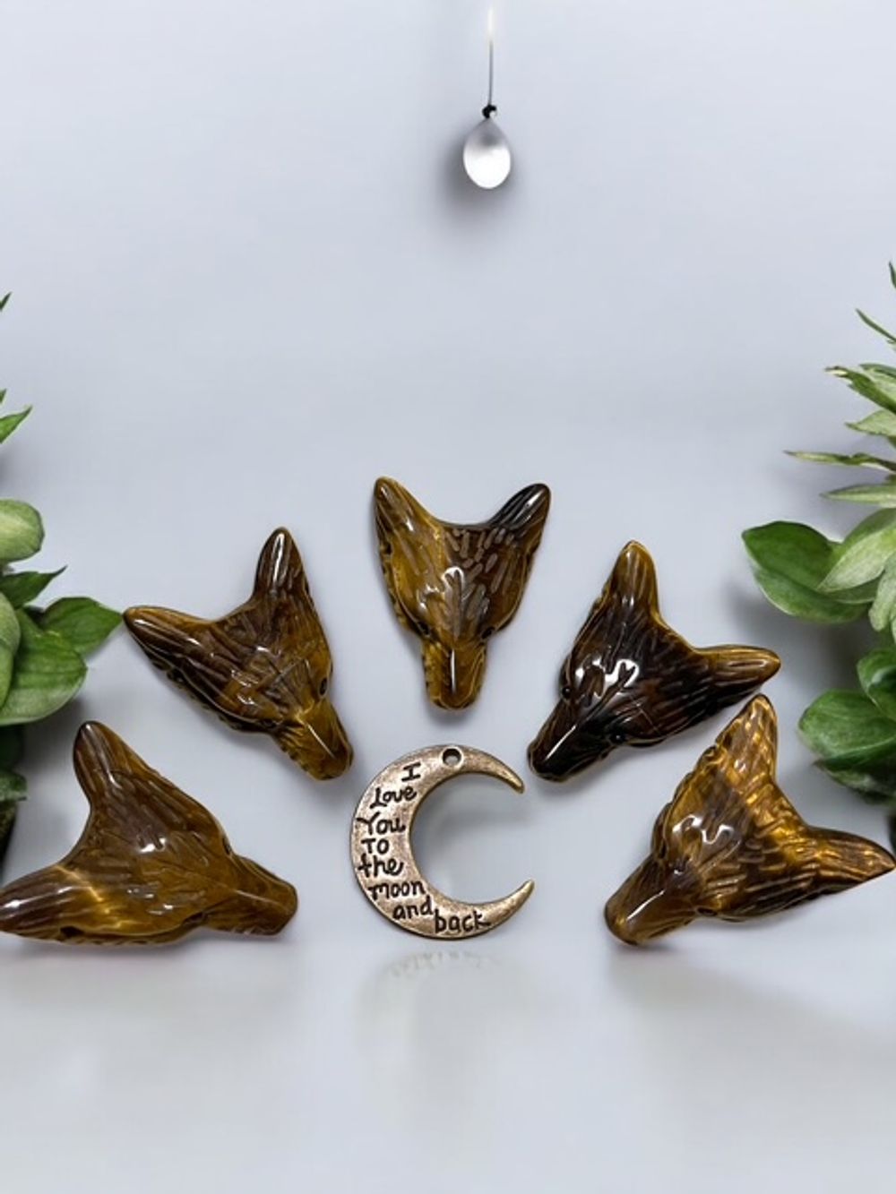 Tigers Eye Wolf Crystal Carving 