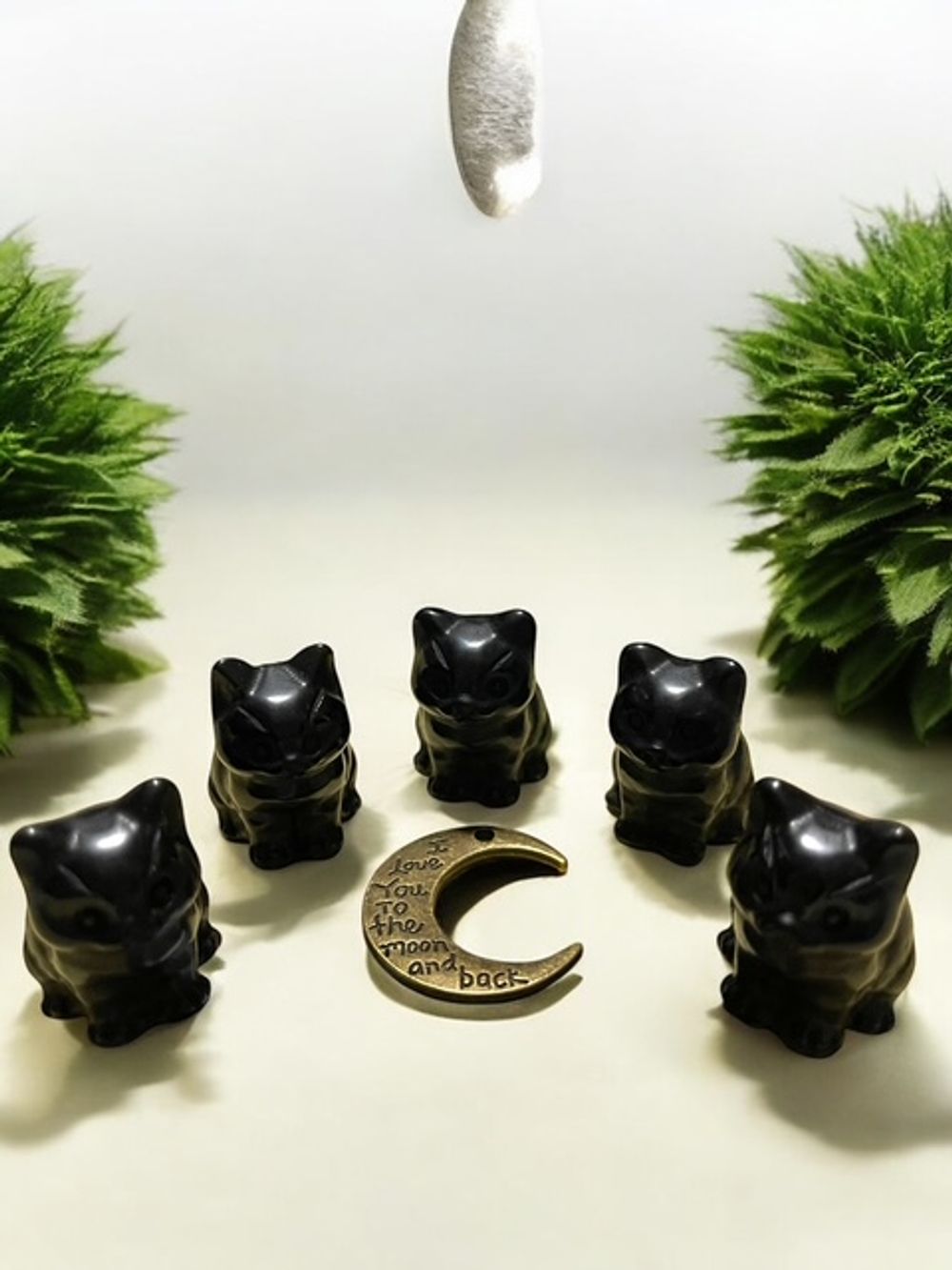 Black Obsidian Cat Crystal Carving